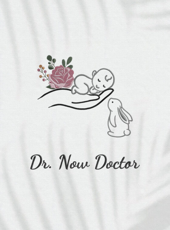 Halat medical brodat - Baby flowers & bunny